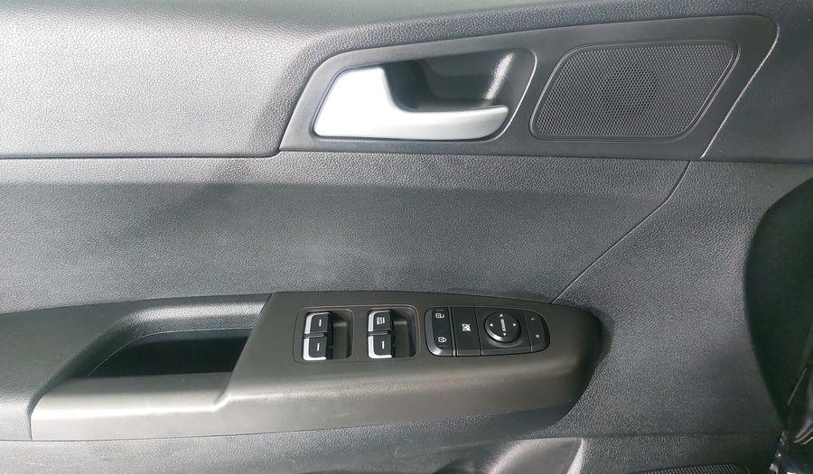 Kia Sportage 2.0 LX AUTO Suv 2020