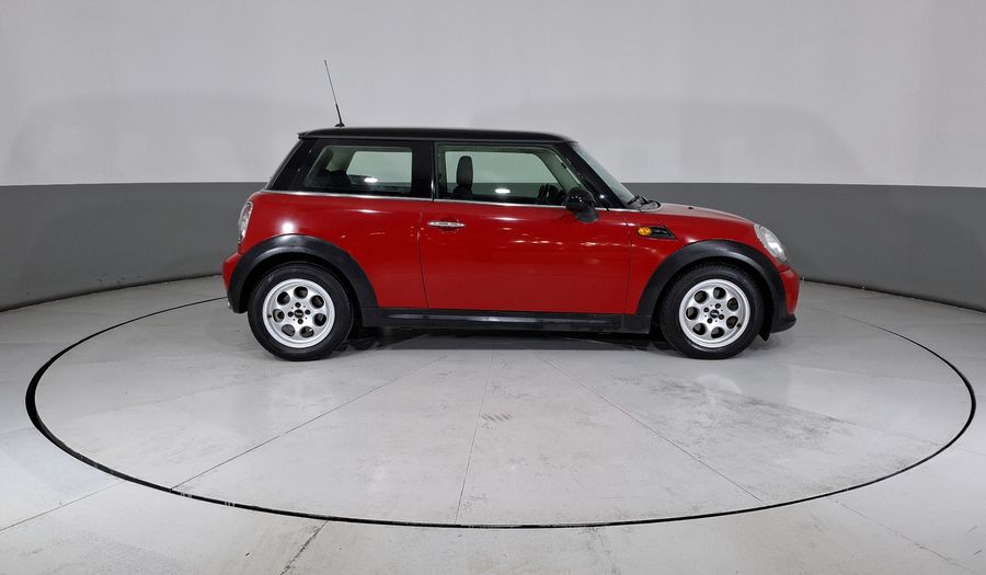 Mini Cooper 1.6 COOPER CLASSIC AT Hatchback 2013