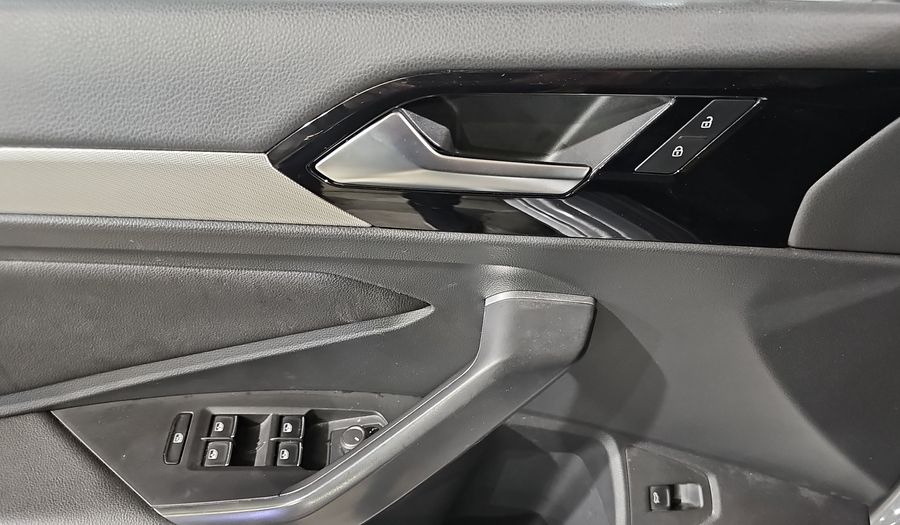 Volkswagen Jetta 1.4 R-LINE AUTO Sedan 2021