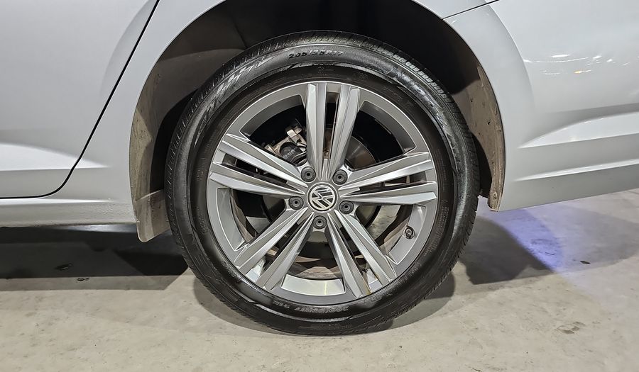 Volkswagen Jetta 1.4 R-LINE AUTO Sedan 2021