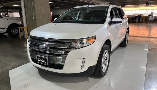 Ford • Edge