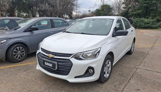 Chevrolet • Onix +