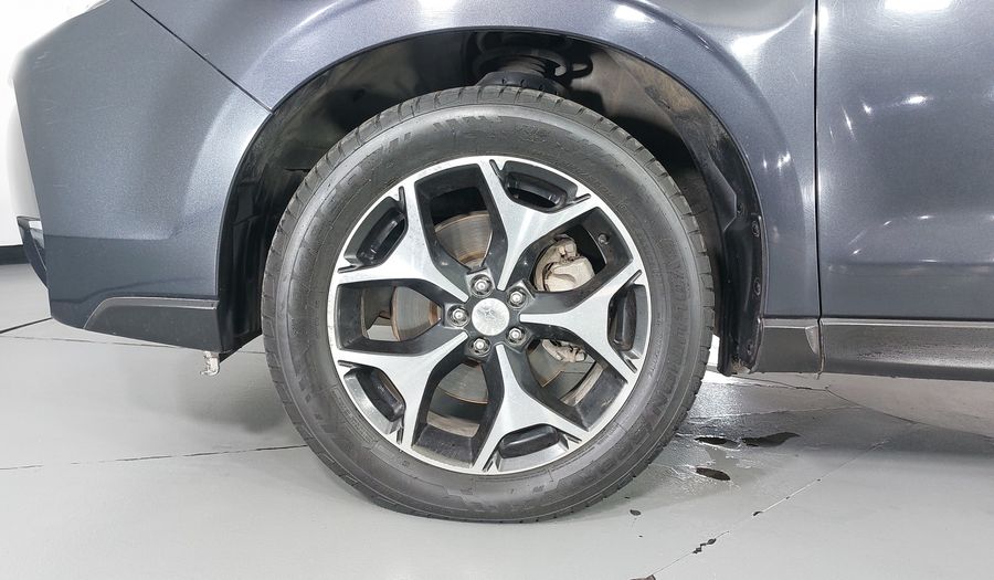 Subaru Forester 2.0 AWD XT + HK Suv 2016