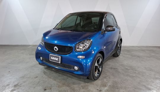 Smart • Fortwo