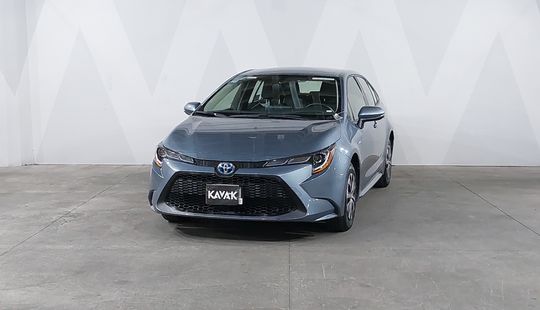 Toyota • Corolla
