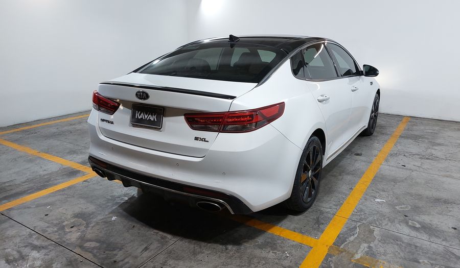 Kia Optima 2.0 TURBO GDI SXL AT Sedan 2017