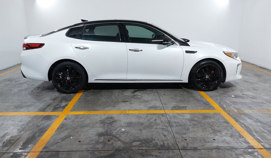 Kia Optima 2.0 TURBO GDI SXL AT Sedan 2017