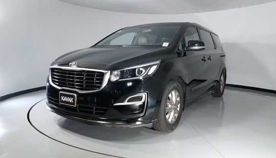 Kia • Sedona