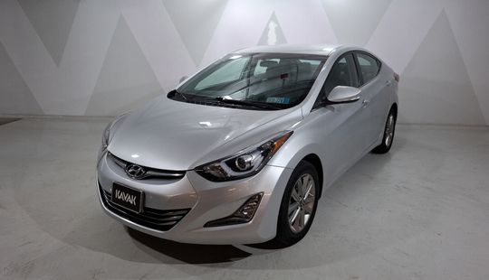 Hyundai • Elantra