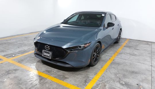 Mazda • Mazda 3