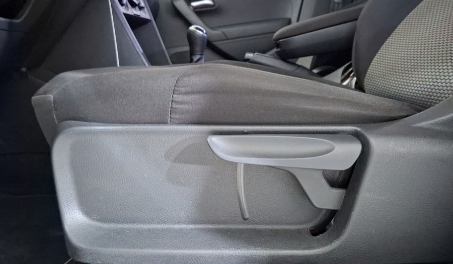 Volkswagen Vento 1.6 COMFORTLINE Sedan 2019