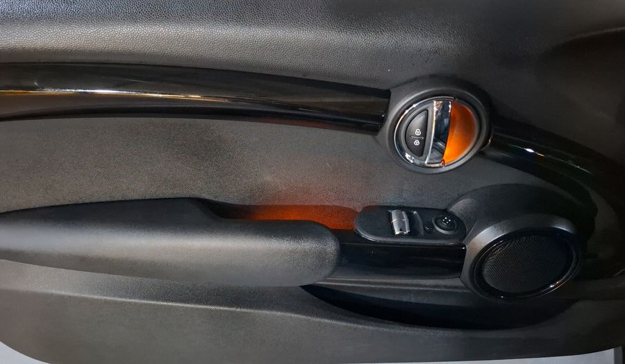 Mini Cooper 1.5 COOPER CHILI DCT Hatchback 2019