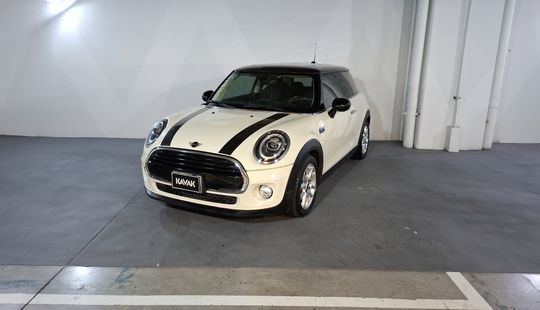 Mini • Cooper