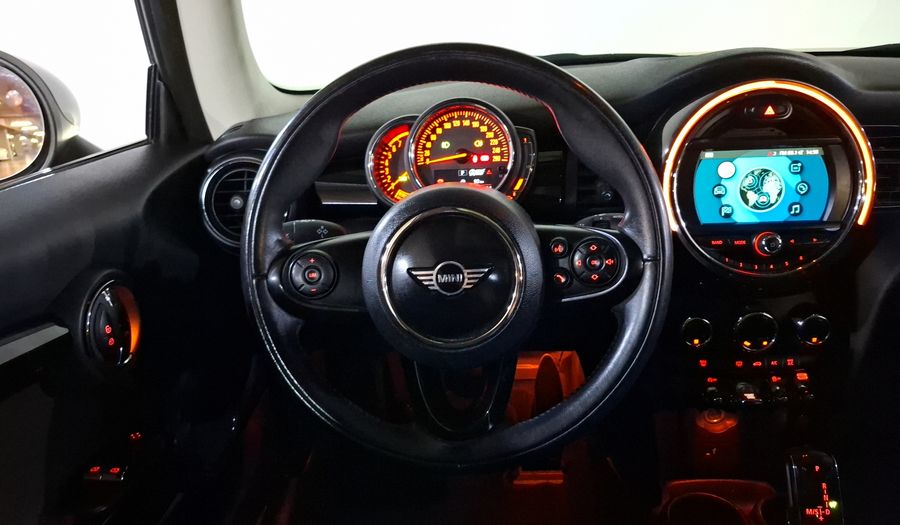 Mini Cooper 1.5 COOPER CHILI DCT Hatchback 2019