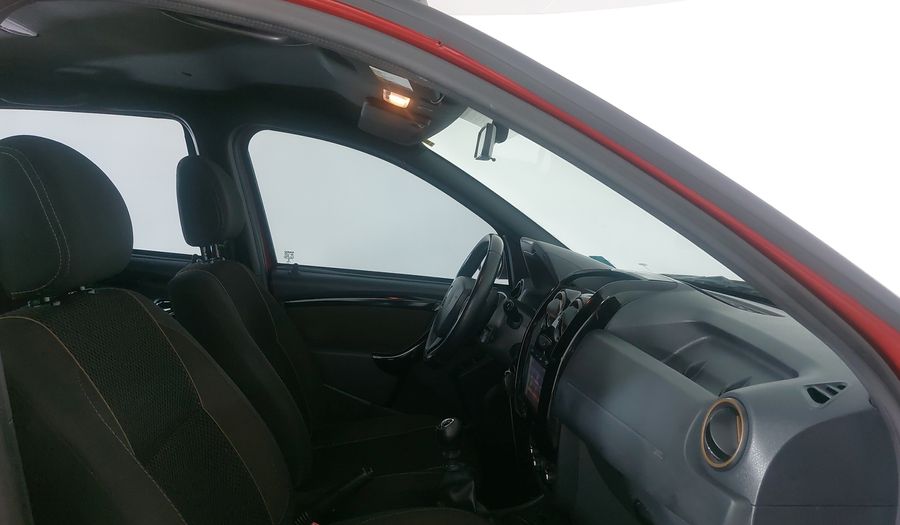Renault Duster 2.0 DYNAMIQUE MEDIA NAV MT Suv 2017