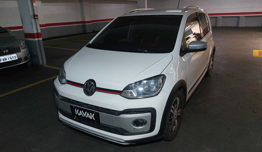 Volkswagen Up CROSS TSI TOTAL Hatchback 2018