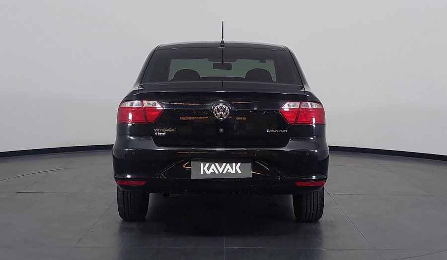 Volkswagen Voyage MI TRENDLINE Sedan 2014