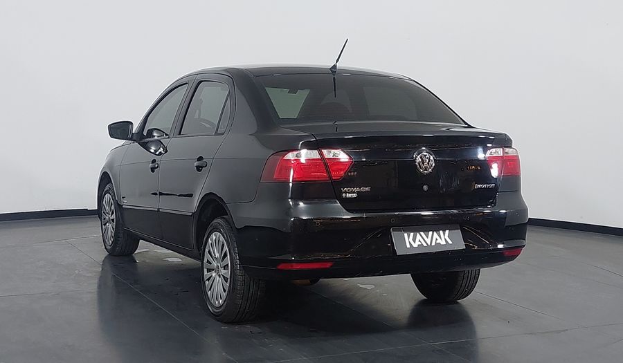 Volkswagen Voyage MI TRENDLINE Sedan 2014