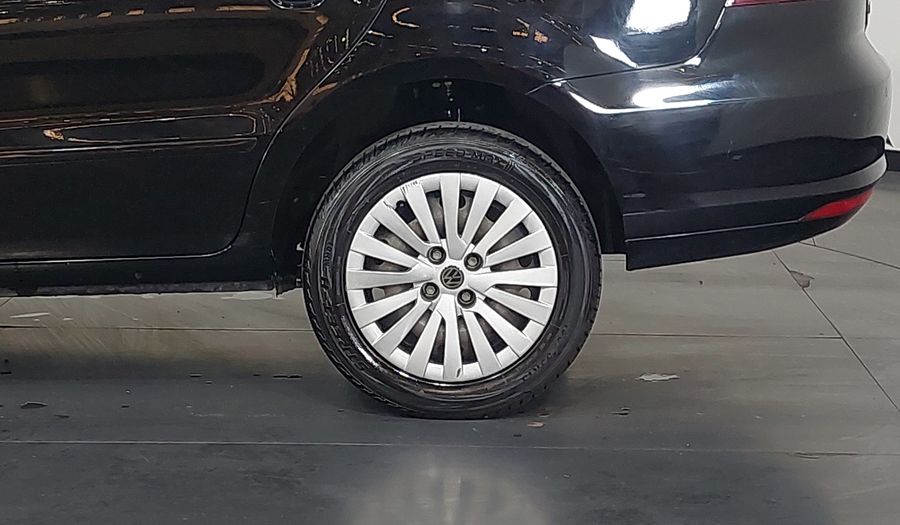 Volkswagen Voyage MI TRENDLINE Sedan 2014