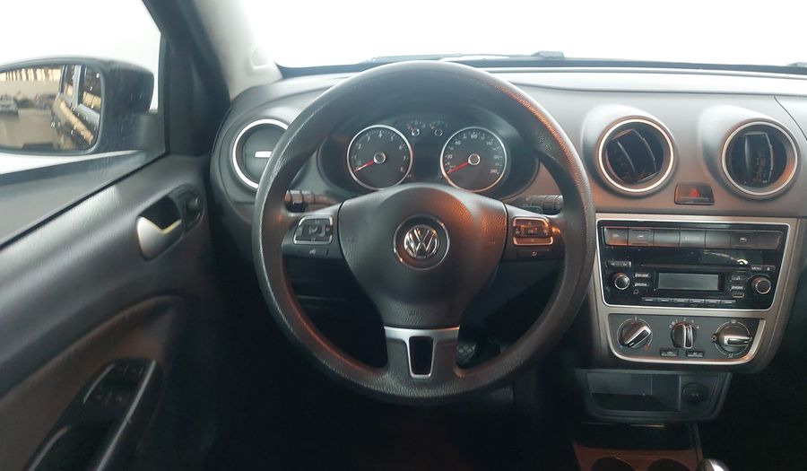 Volkswagen Voyage MI TRENDLINE Sedan 2014