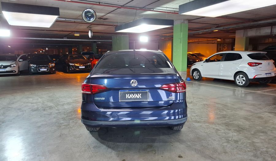 Volkswagen Virtus 1.6 MSI TRENDLINE AUTO Sedan 2018