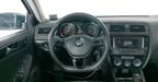 Volkswagen Jetta 2.0 STYLE MT Sedan 2017