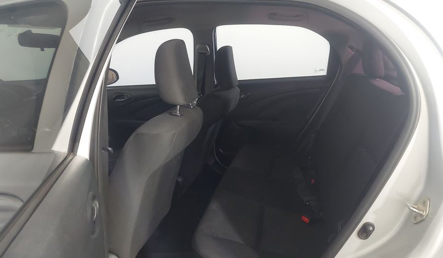 Toyota Etios X Hatchback 2015