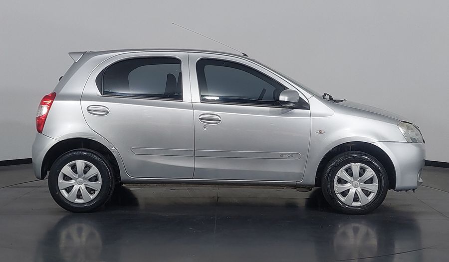 Toyota Etios X Hatchback 2015