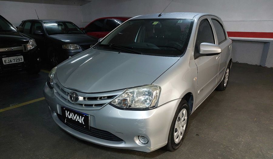 Toyota Etios X Hatchback 2015