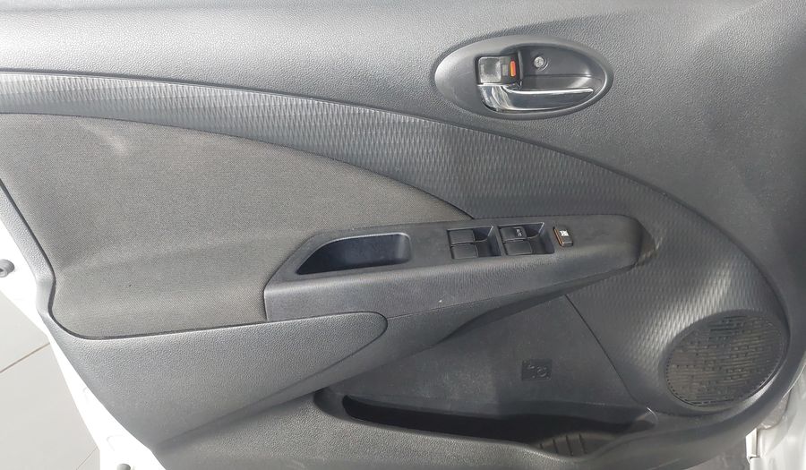 Toyota Etios X Hatchback 2015