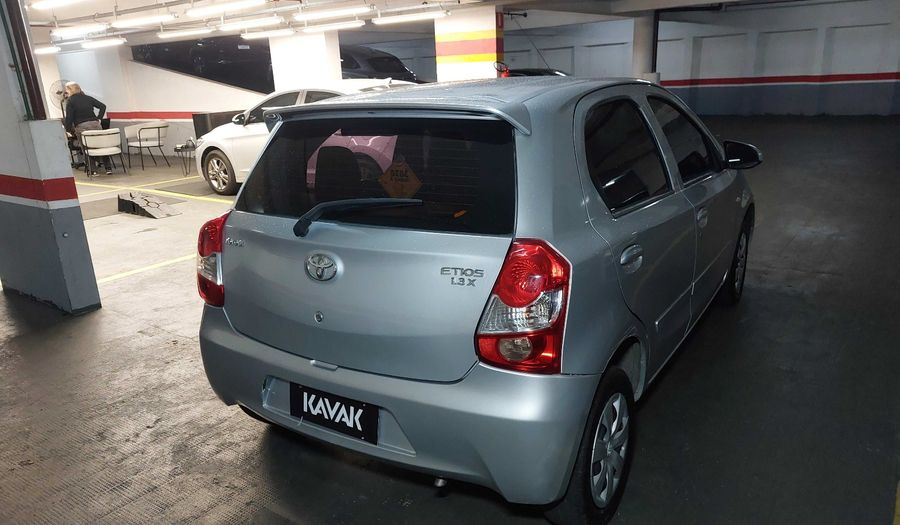 Toyota Etios X Hatchback 2015