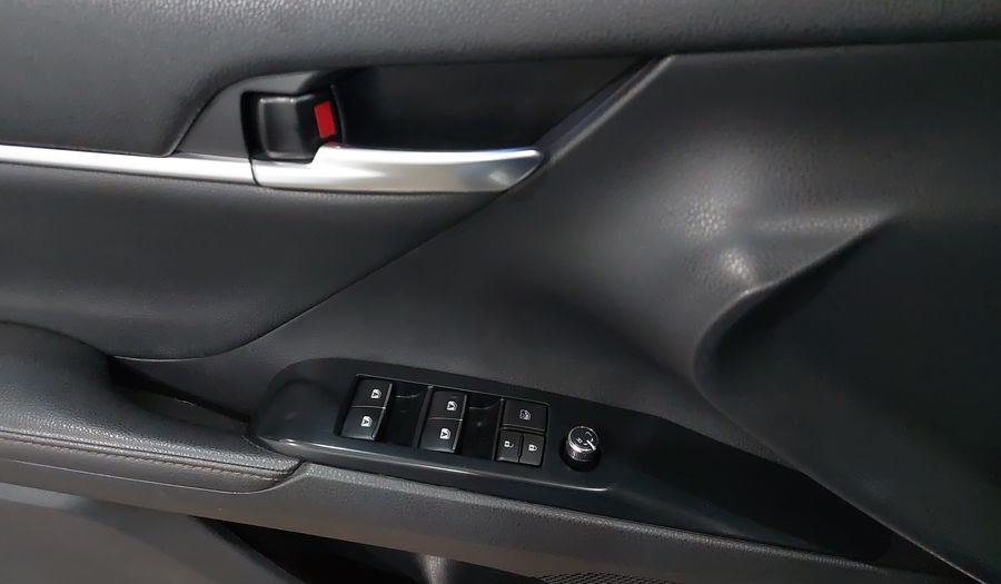 Toyota Camry 2.5 XLE NAVI AUTO Sedan 2020
