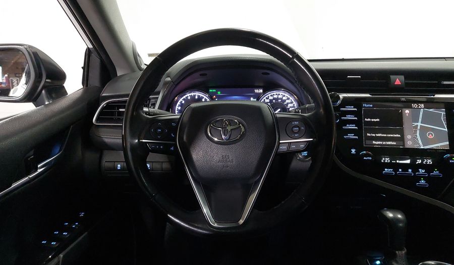 Toyota Camry 2.5 XLE NAVI AUTO Sedan 2020