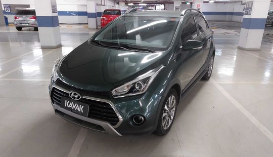 Hyundai • HB20X