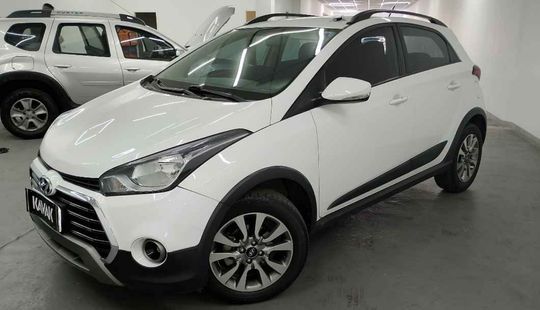 Hyundai • HB20X