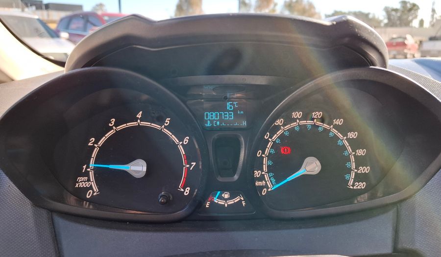 Ford Fiesta Kinetic Design 1.6 S Hatchback 2015