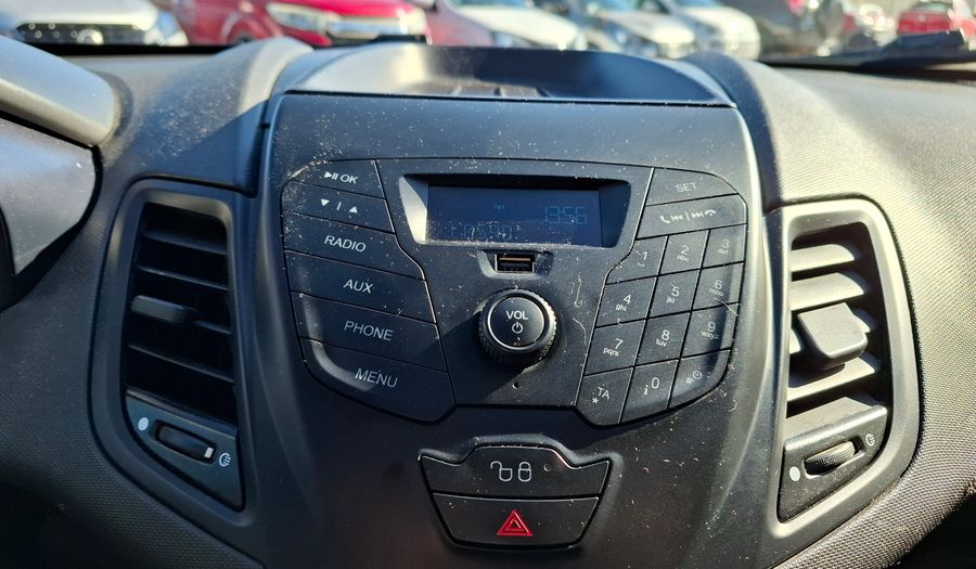 Ford Fiesta Kinetic Design 1.6 S Hatchback 2015
