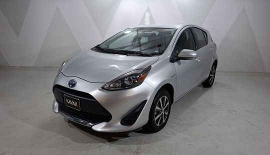 Toyota • Prius C