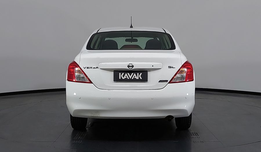 Nissan Versa SL Sedan 2014