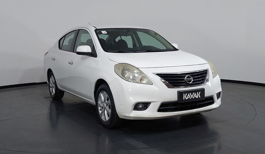 Nissan Versa SL Sedan 2014