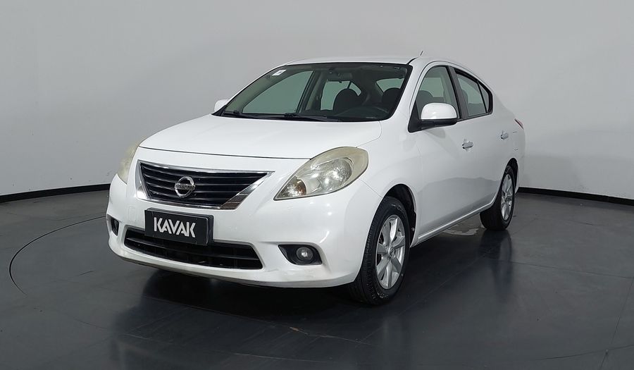 Nissan Versa SL Sedan 2014