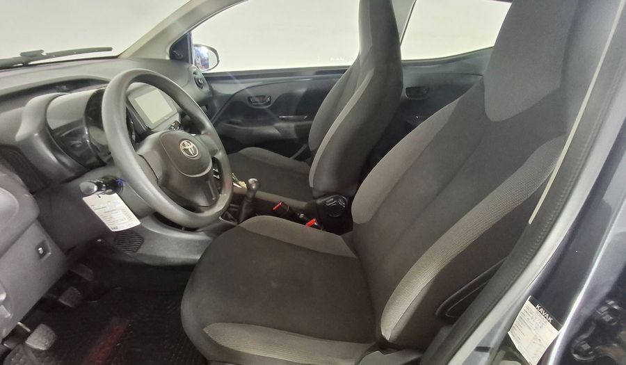 Toyota Aygo 1.0 X-R5 STD Hatchback 2019