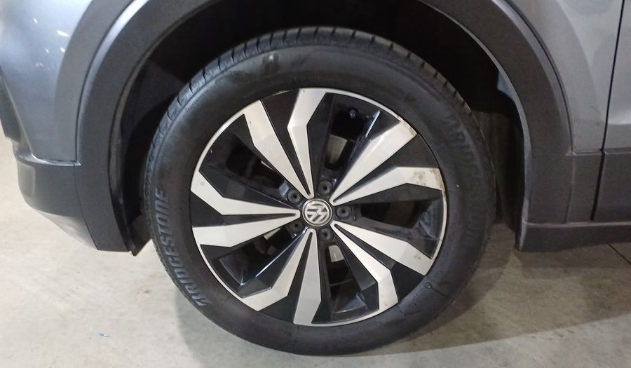 Volkswagen T-cross 1.6 COMFORTLINE AUTO Suv 2021