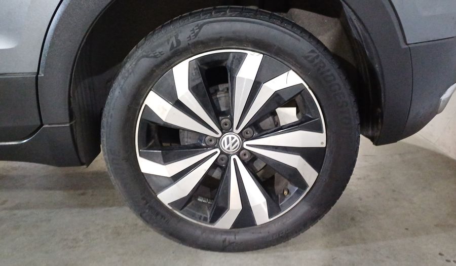 Volkswagen T-cross 1.6 COMFORTLINE AUTO Suv 2021