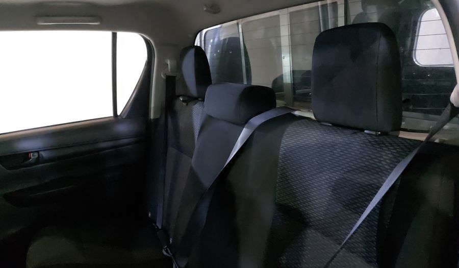 Toyota Hilux 2.7 BASE DOBLE CABINA Pickup 2022