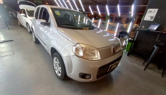 Fiat • Uno