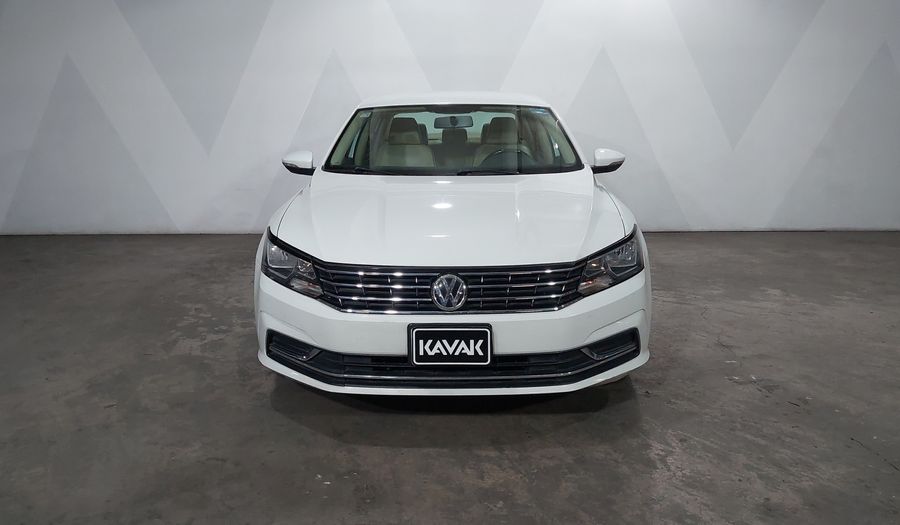 Volkswagen Passat 2.5 SPORTLINE Sedan 2016