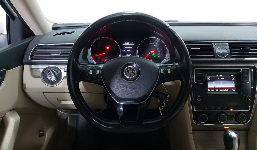Volkswagen Passat 2.5 SPORTLINE Sedan 2016