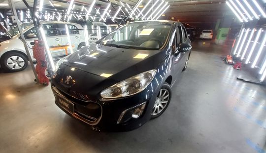 Peugeot • 308