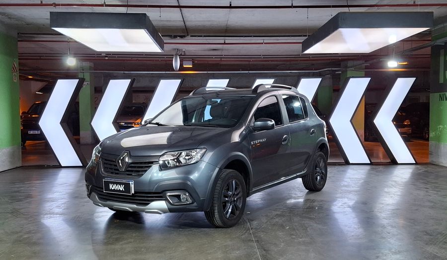 Renault Sandero Stepway 1.6 INTENS Hatchback 2024